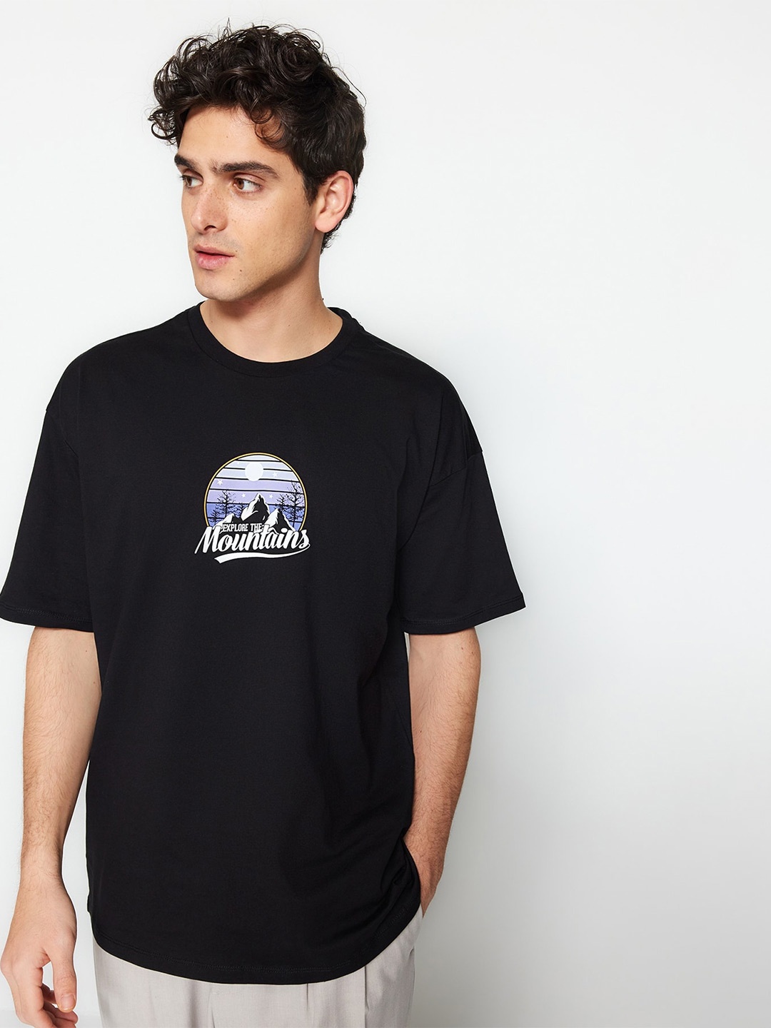 

Trendyol Drop-Shoulder Sleeves Pure Cotton Casual T-Shirt, Black