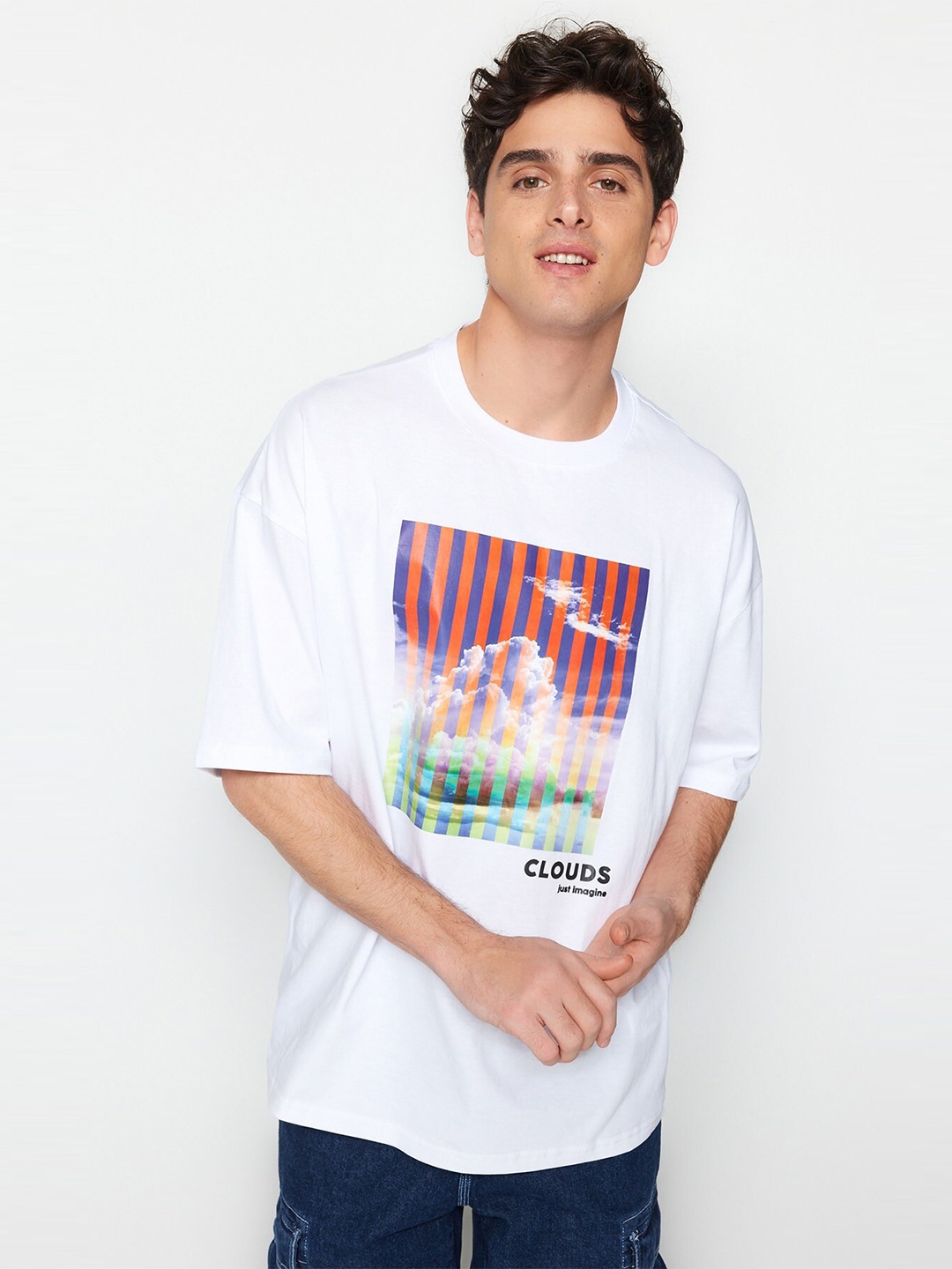

Trendyol Graphic Printed Drop Shoulder Sleeves Pure Cotton T-Shirt, White