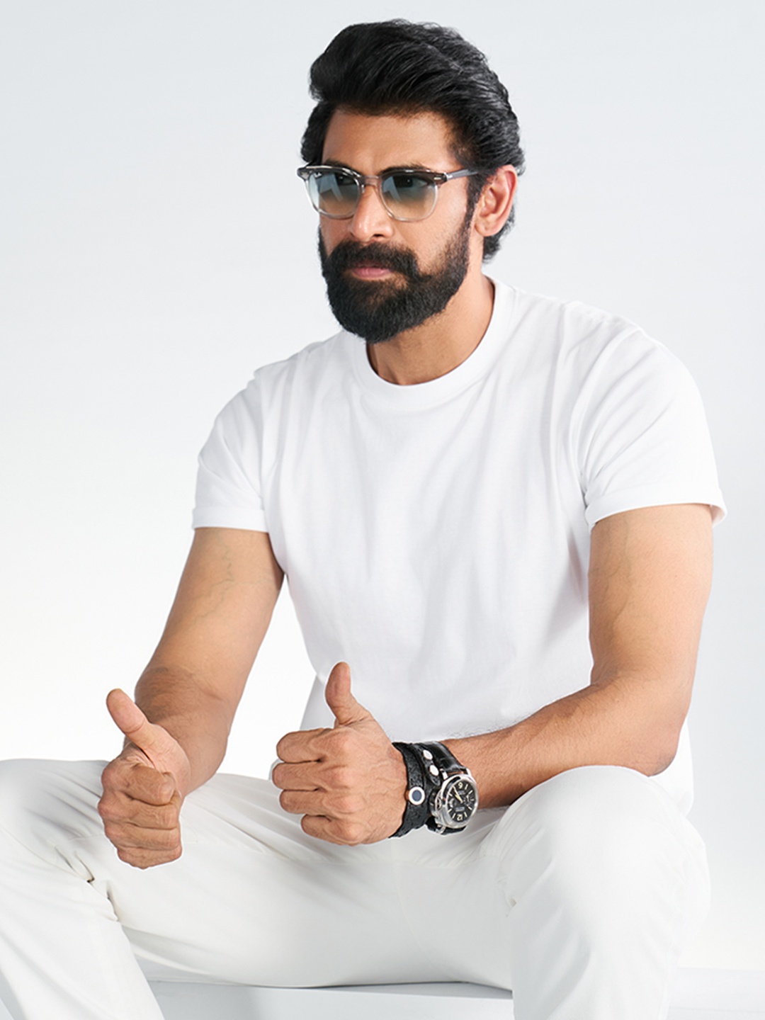 

KINGDOM OF WHITE Round Neck Pure Cotton T-Shirt