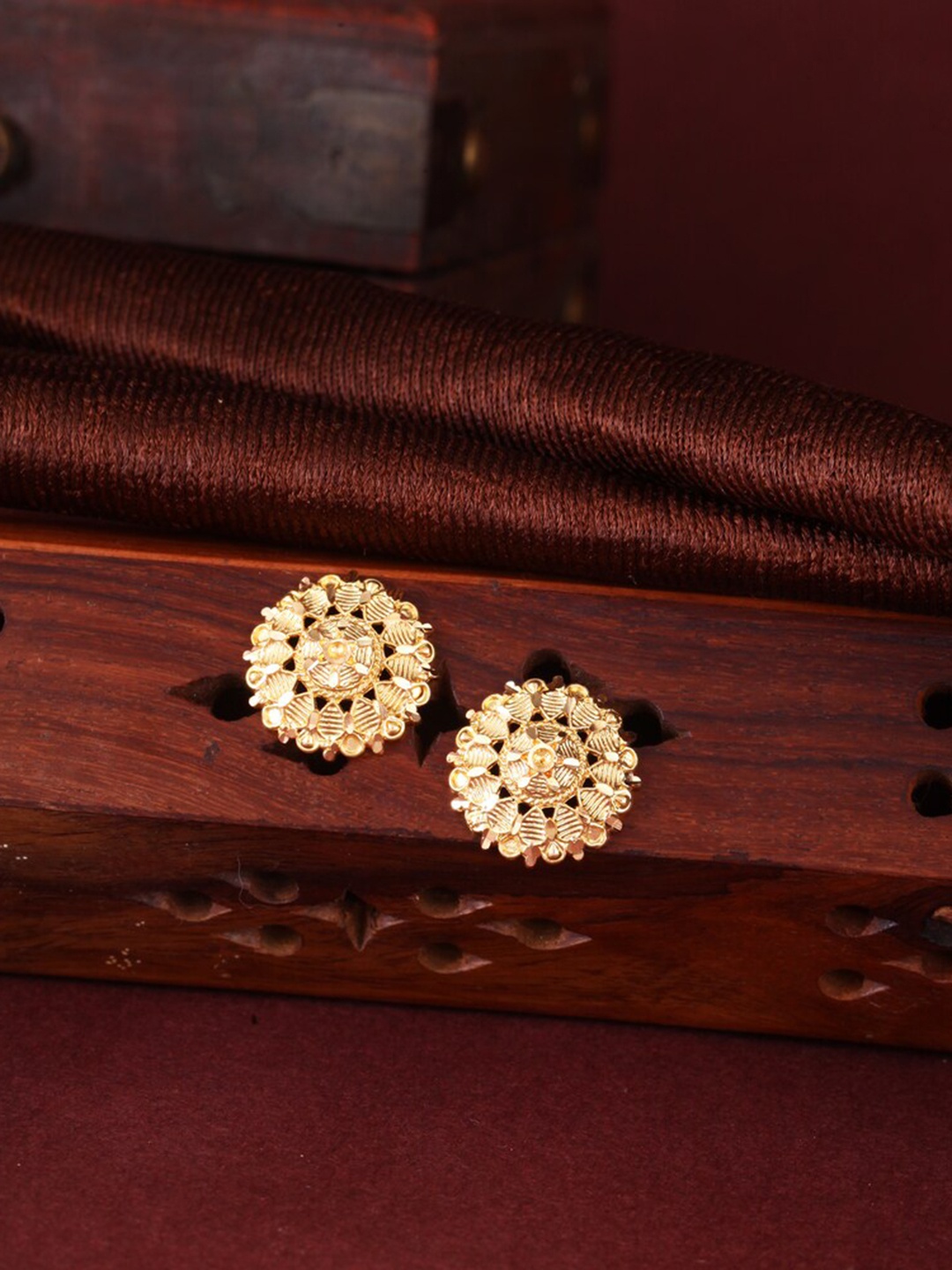 

MEENAZ Gold-Plated Floral Studs Earrings