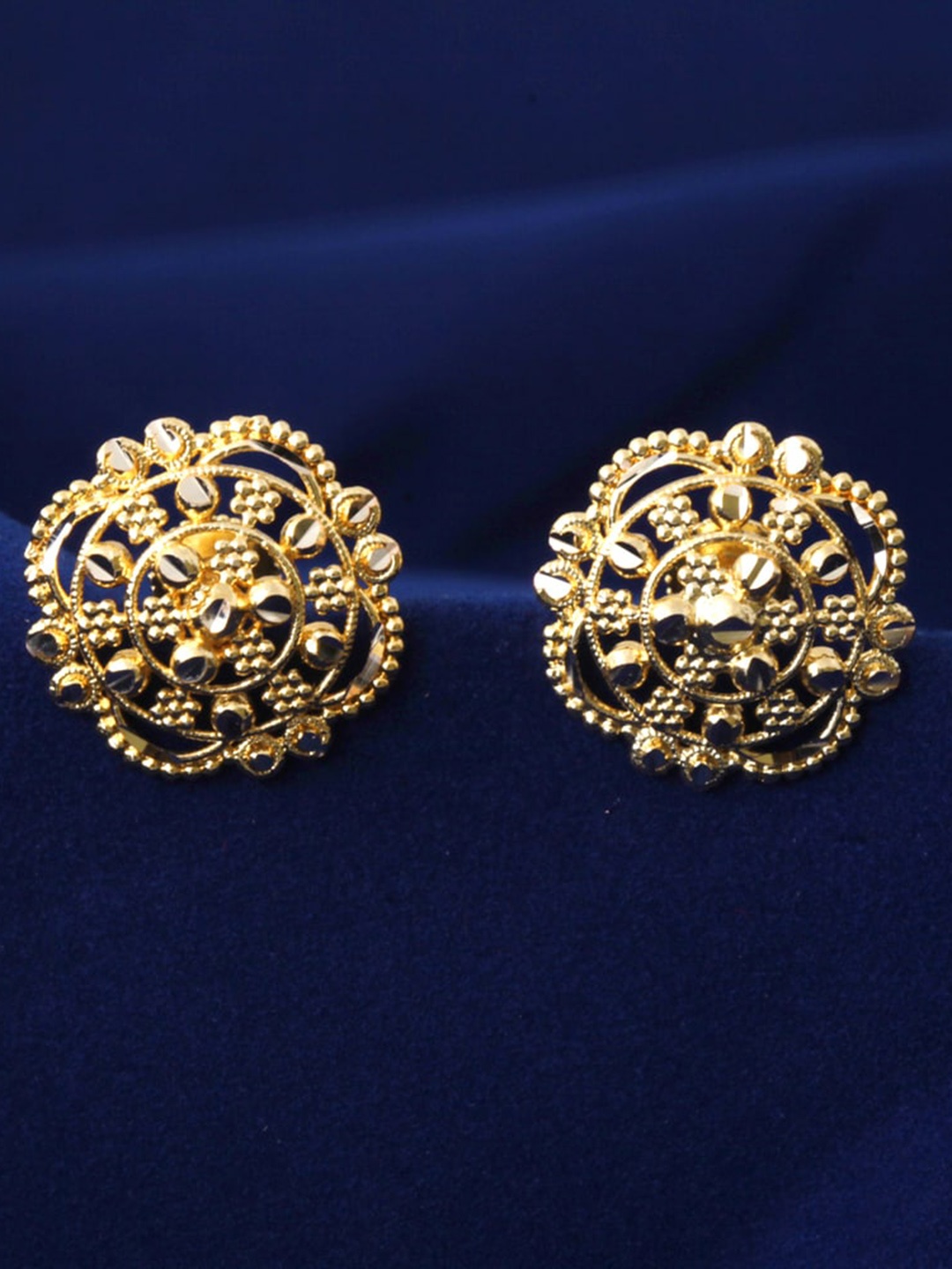 

MEENAZ Gold-Plated Floral Studs Earrings