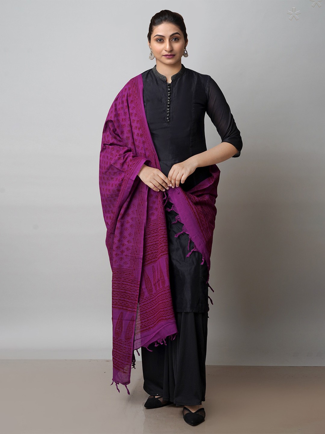 

Unnati Silks Ethnic Motifs Printed Dupatta, Purple