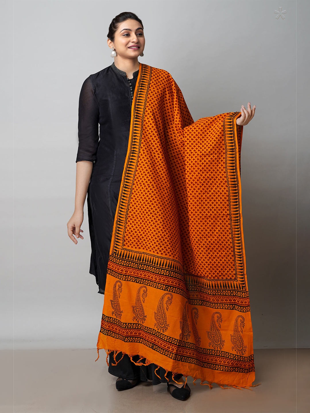 

Unnati Silks Ethnic Motifs Printed Cotton Dupatta, Orange