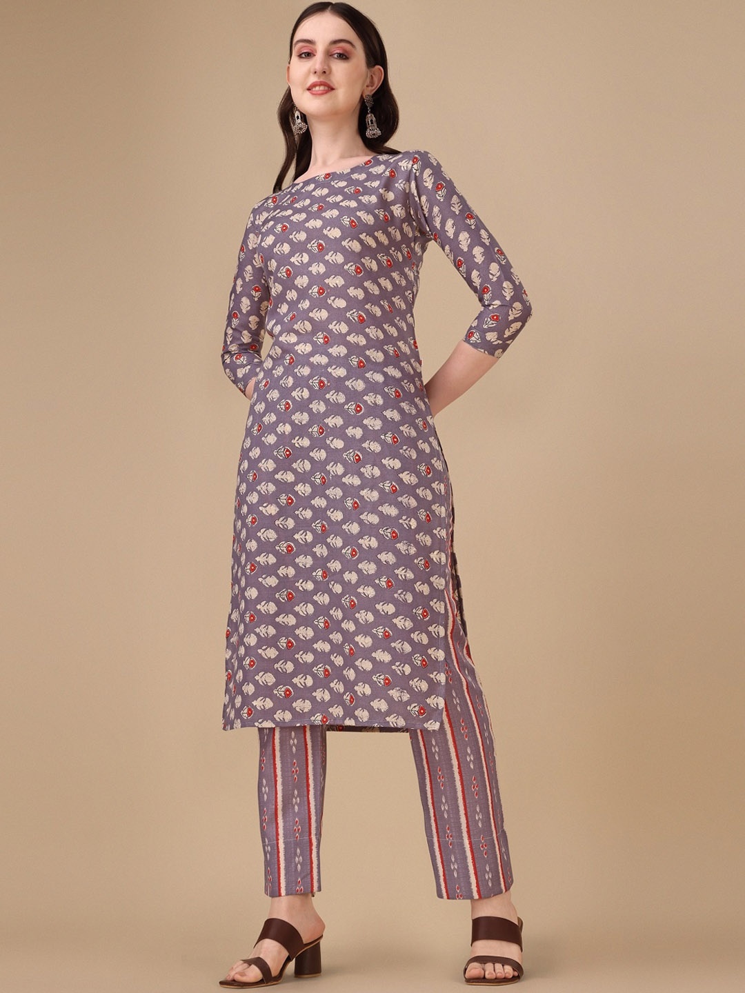 

Fashion Basket Ethnic Motifs Printed Regular Kurta with Trousers, Purple