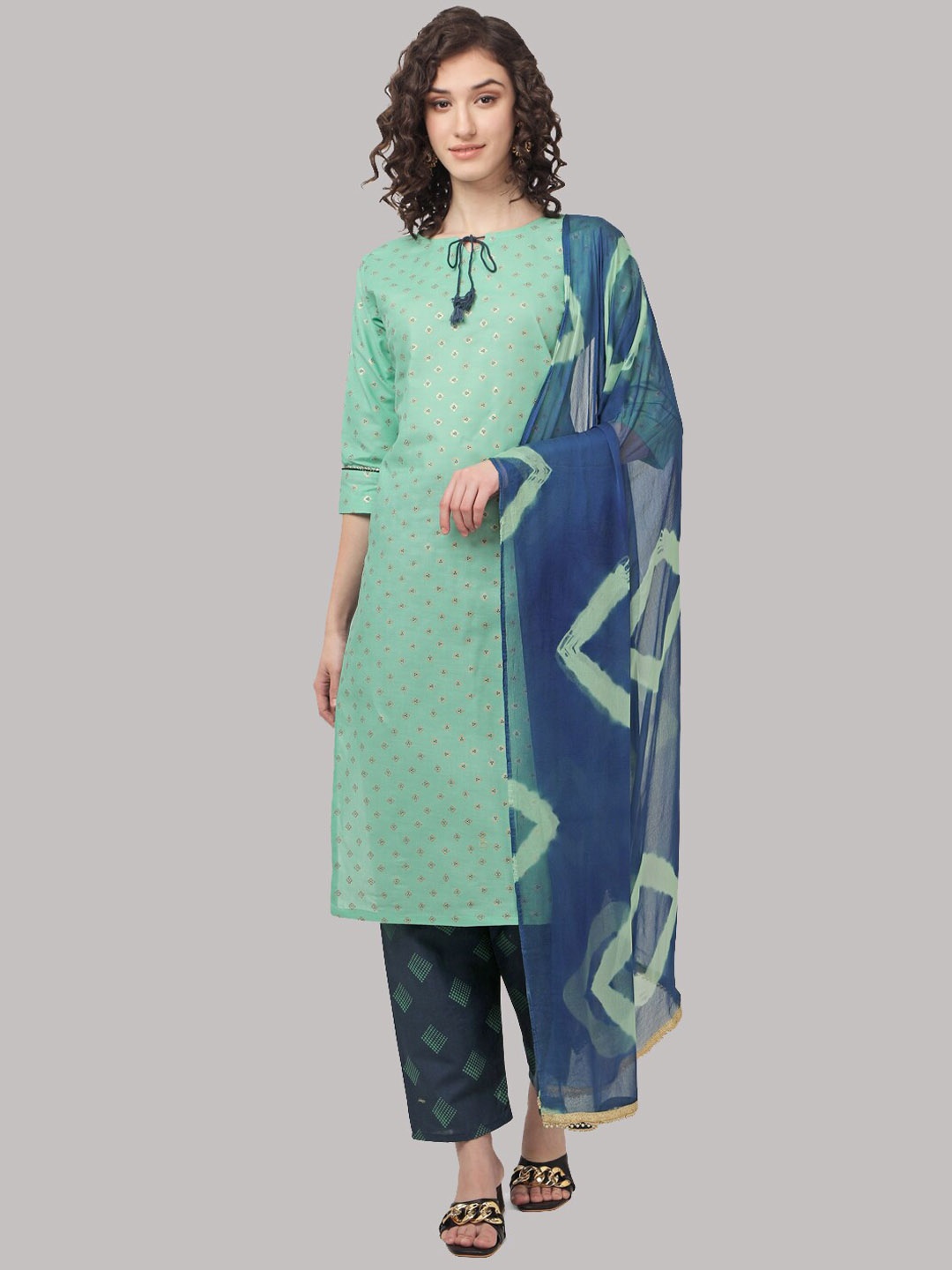 

Fashion Basket Paisley Regular Kurta with Trousers & Dupatta, Green