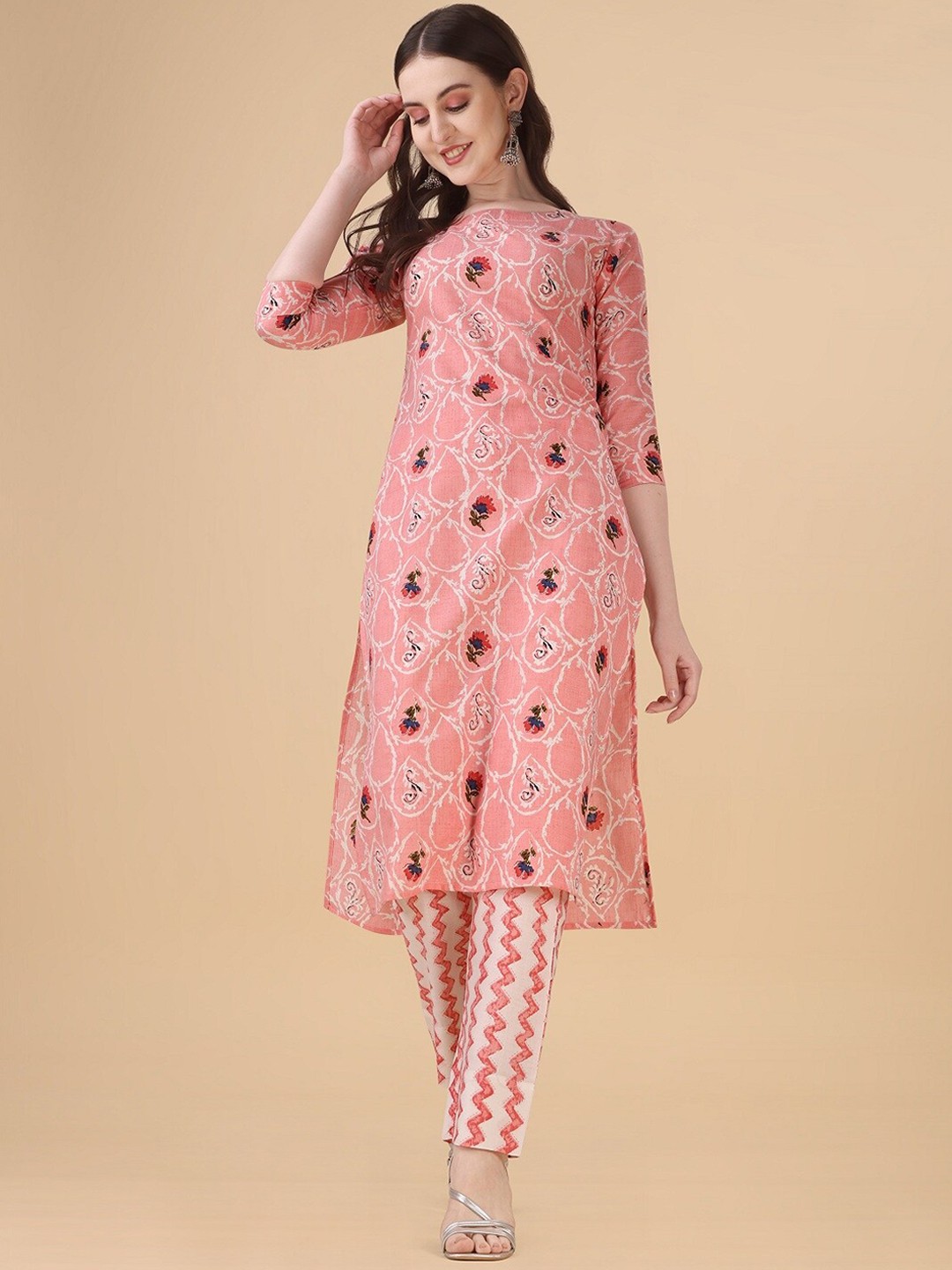 

Fashion Basket Ethnic Motifs Printed Regular Kurta with Trousers, Pink