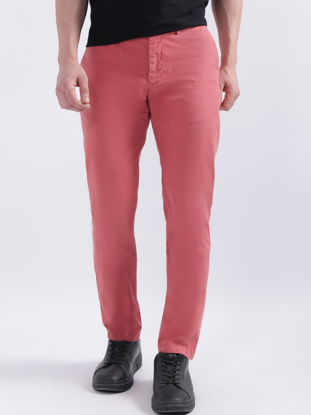 

GANT Men Comfort Slim Fit Mid-Rise Trousers, Red