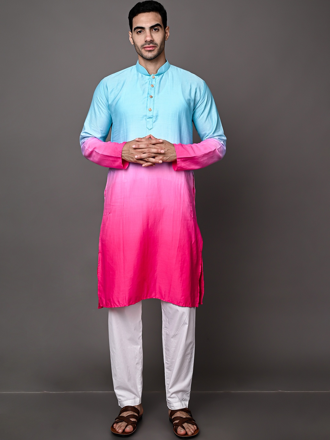 

VESHAM Ombre Dyed Regular Kurta With Pyjamas, Blue