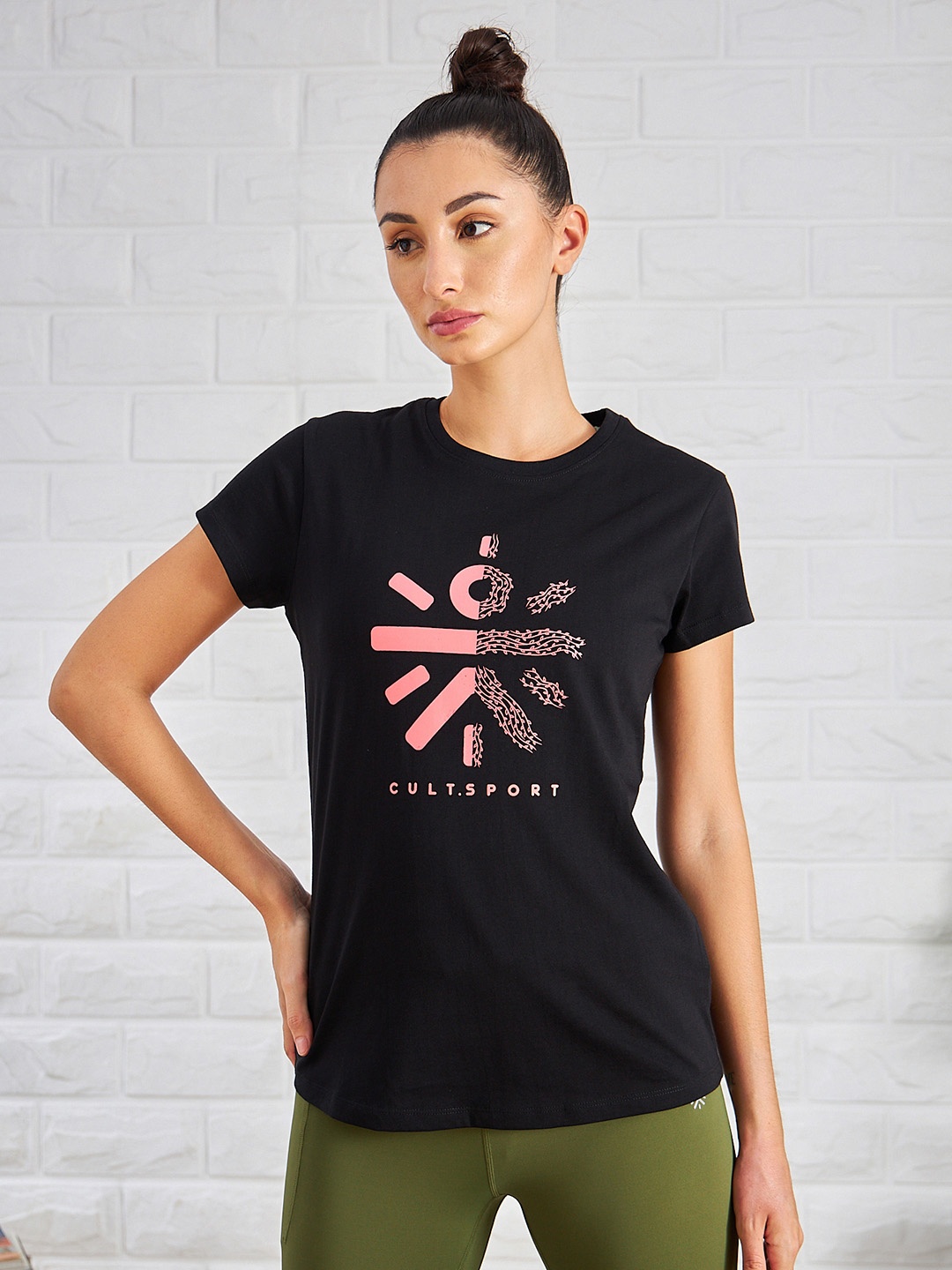 

Cultsport Women Moisture Wicking Graphic Logo Print Training T-shirt, Black