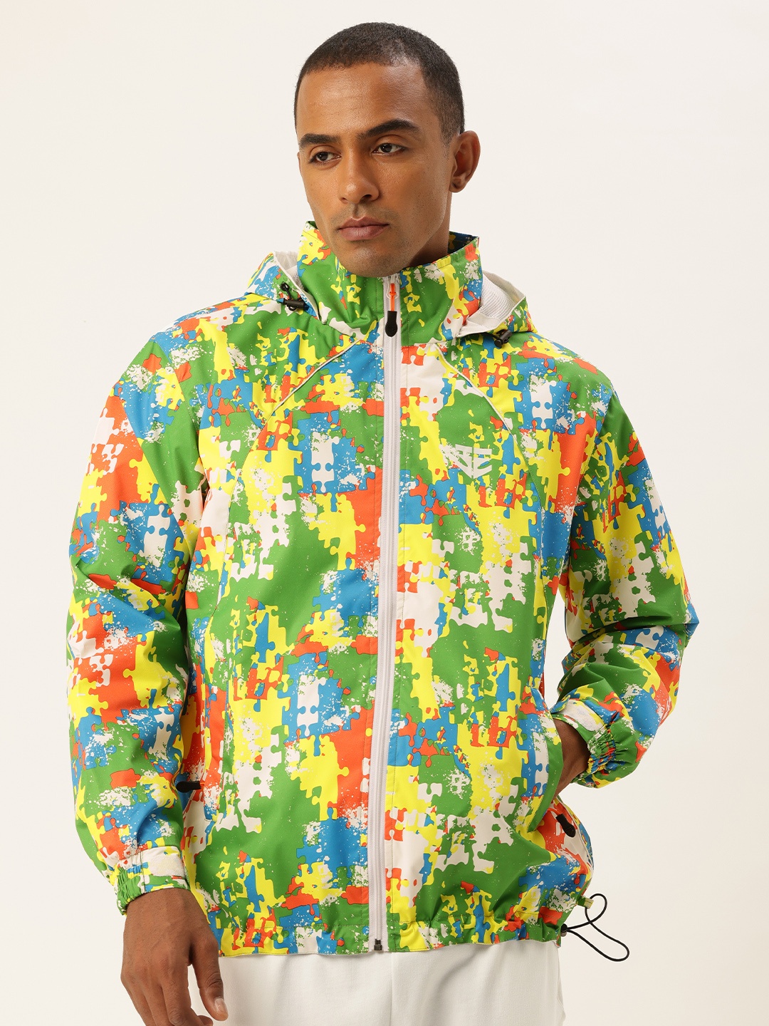 

Sports52 wear Printed Hooded Rain Jacket, Multi