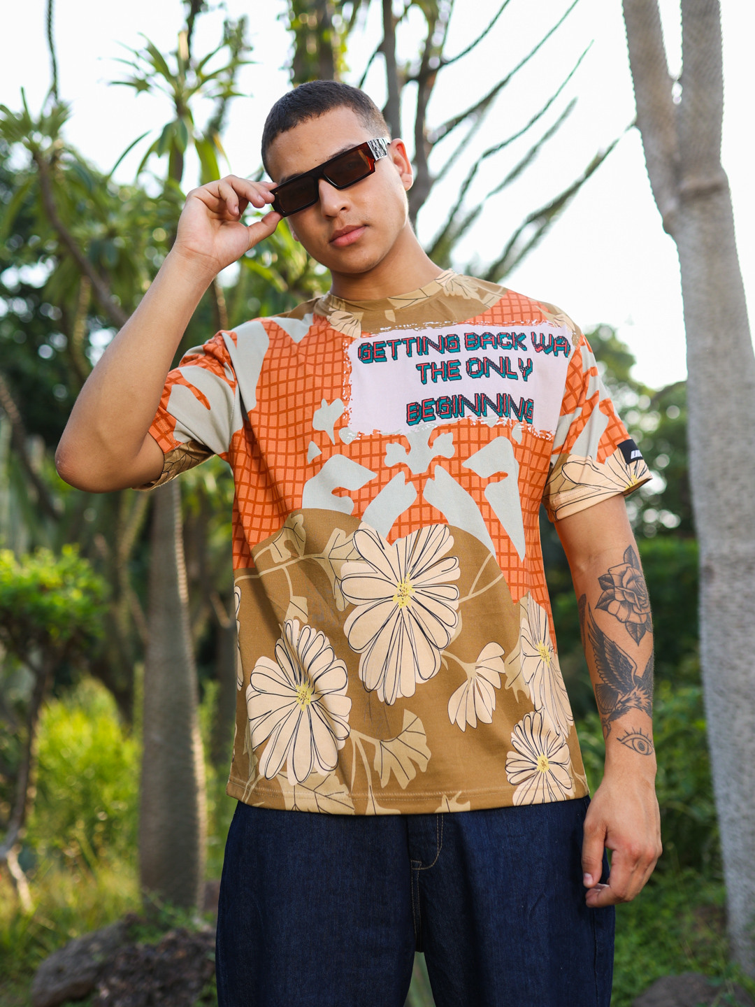 

UNRL Pure Cotton Graphic Printed Drop-Shoulder Sleeves T-shirt, Multi