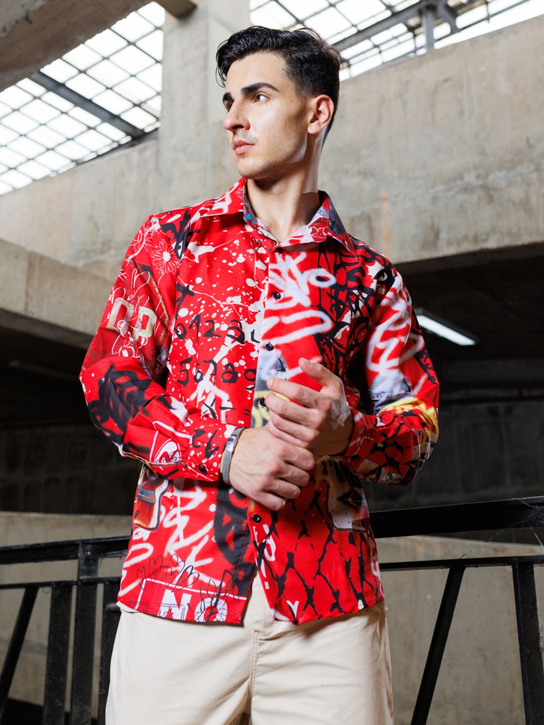 

UNRL Relaxed Fit Abstract Printed Casual Shirt, Red