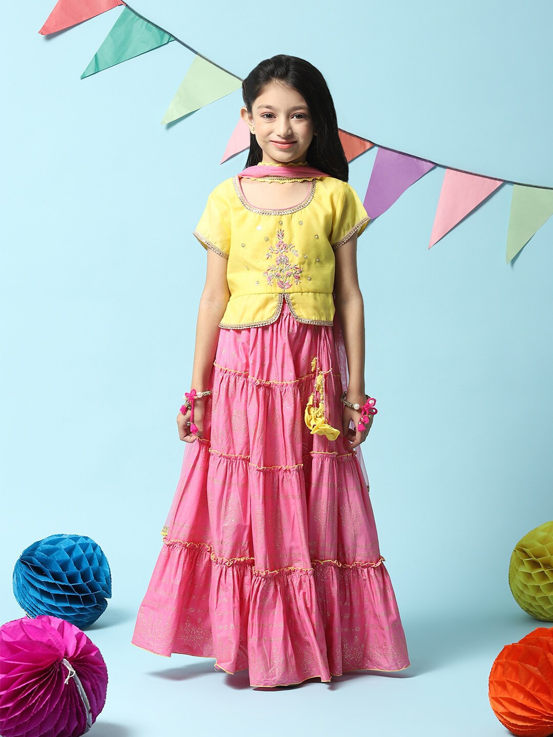 

Biba Girls Embroidered Zari Gotta Patti Ready to Wear Lehenga & Blouse With Dupatta, Yellow