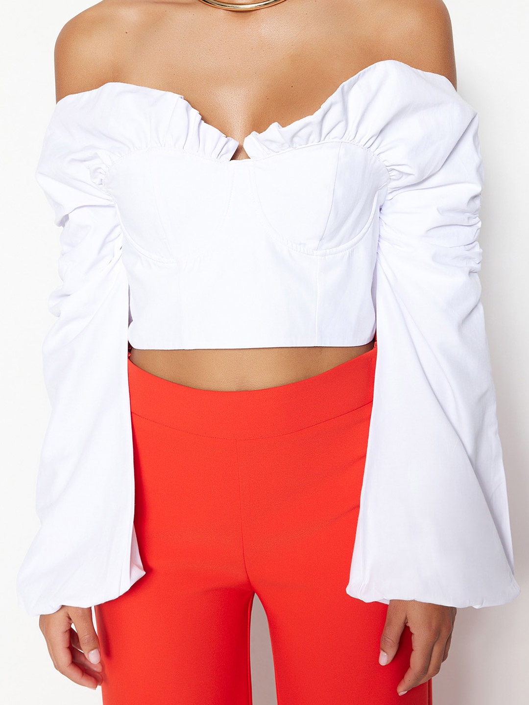 

Trendyol Off-Shoulder Flared Sleeves Cotton Crop Top, White