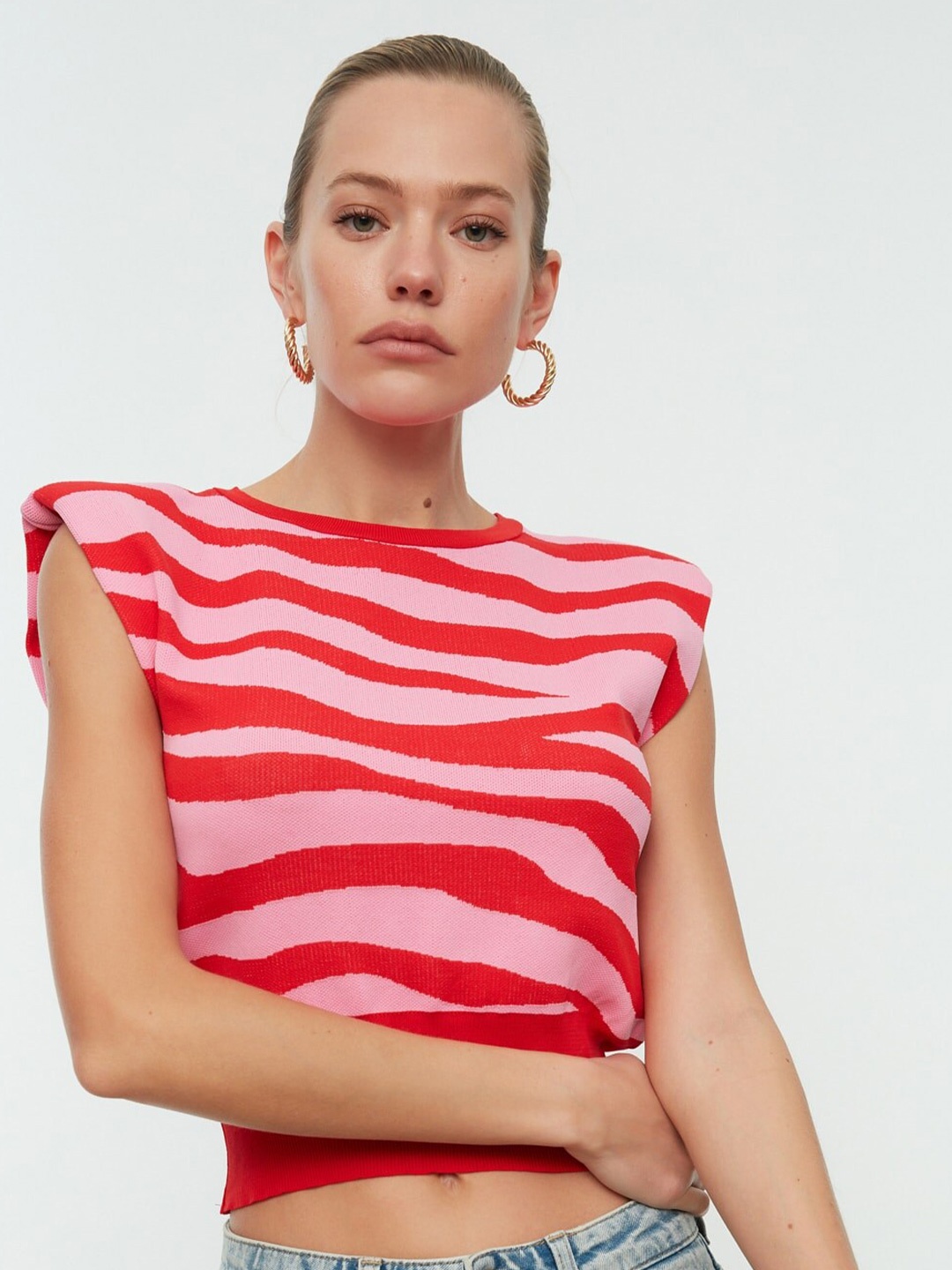 

Trendyol Horizontal Striped Extended Sleeves Crop Top, Red