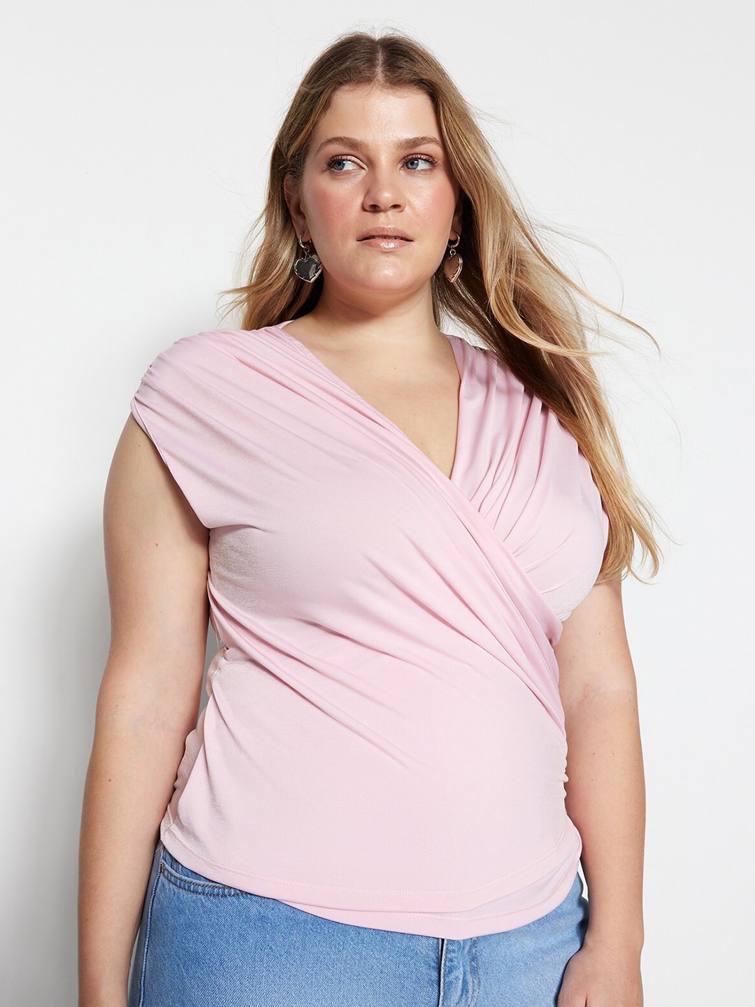 

Trendyol Plus Size Sleeveless Wrap Top, Na