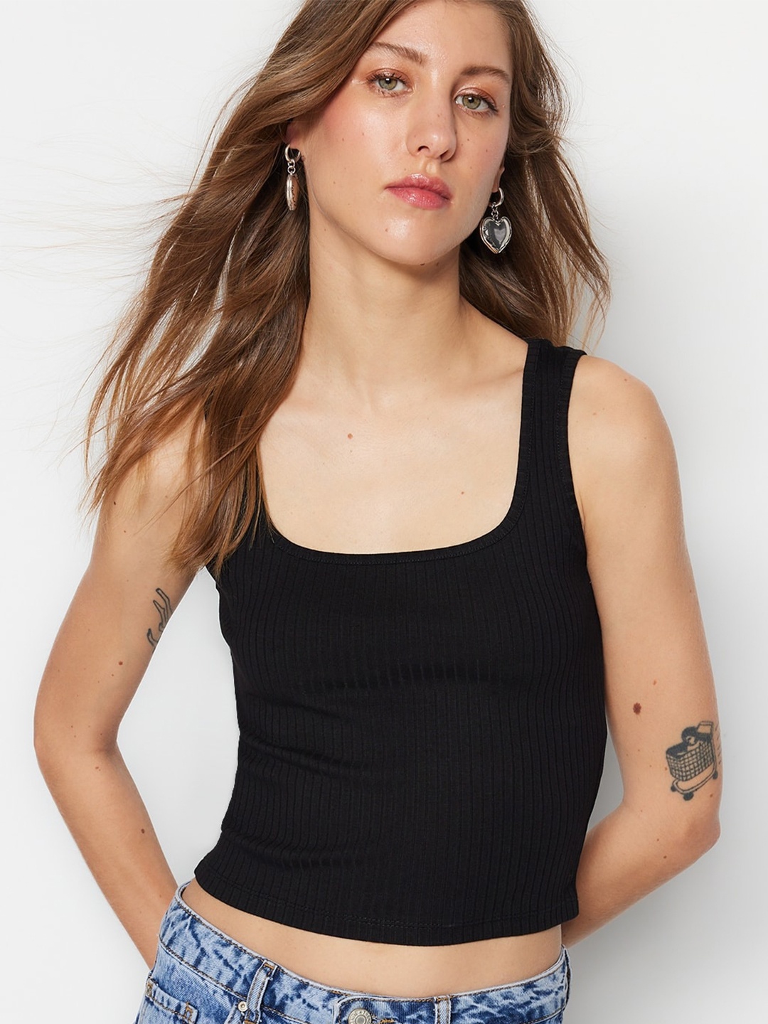 

Trendyol Scoop Neck Cotton Tank Top, Black