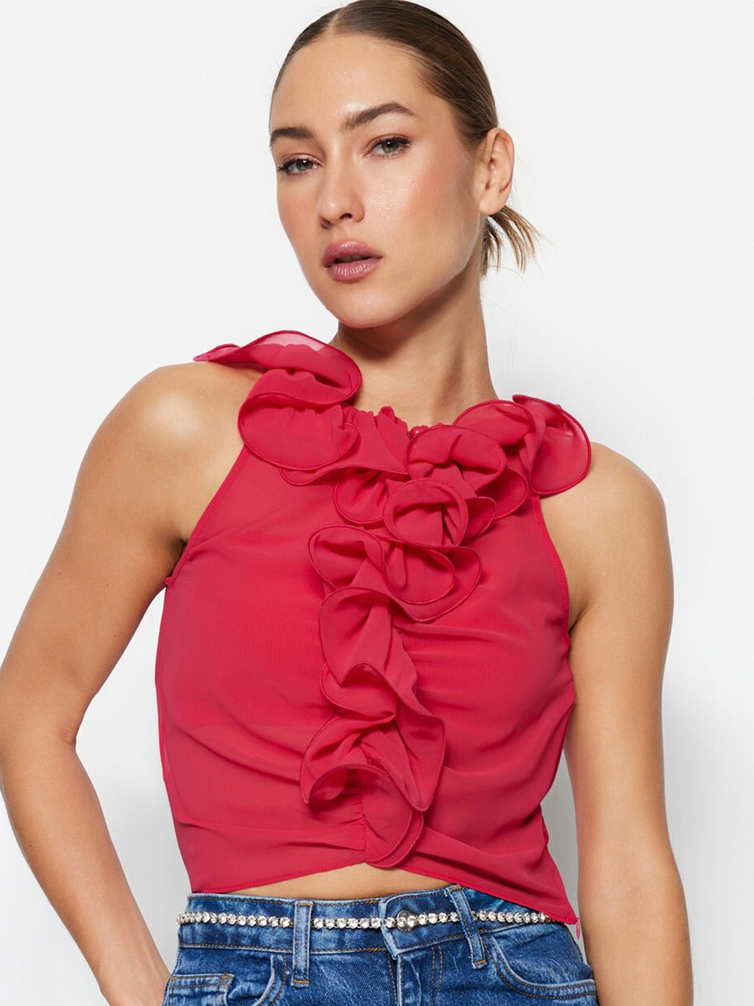 

Trendyol Sleeveless Ruffled Regular Crop Top, Pink
