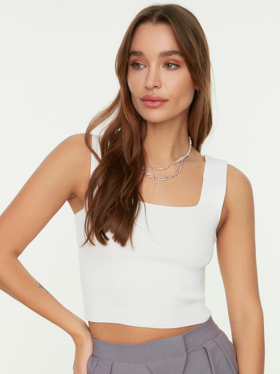 

Trendyol Ribbed Shoulder Straps Crop Top, White