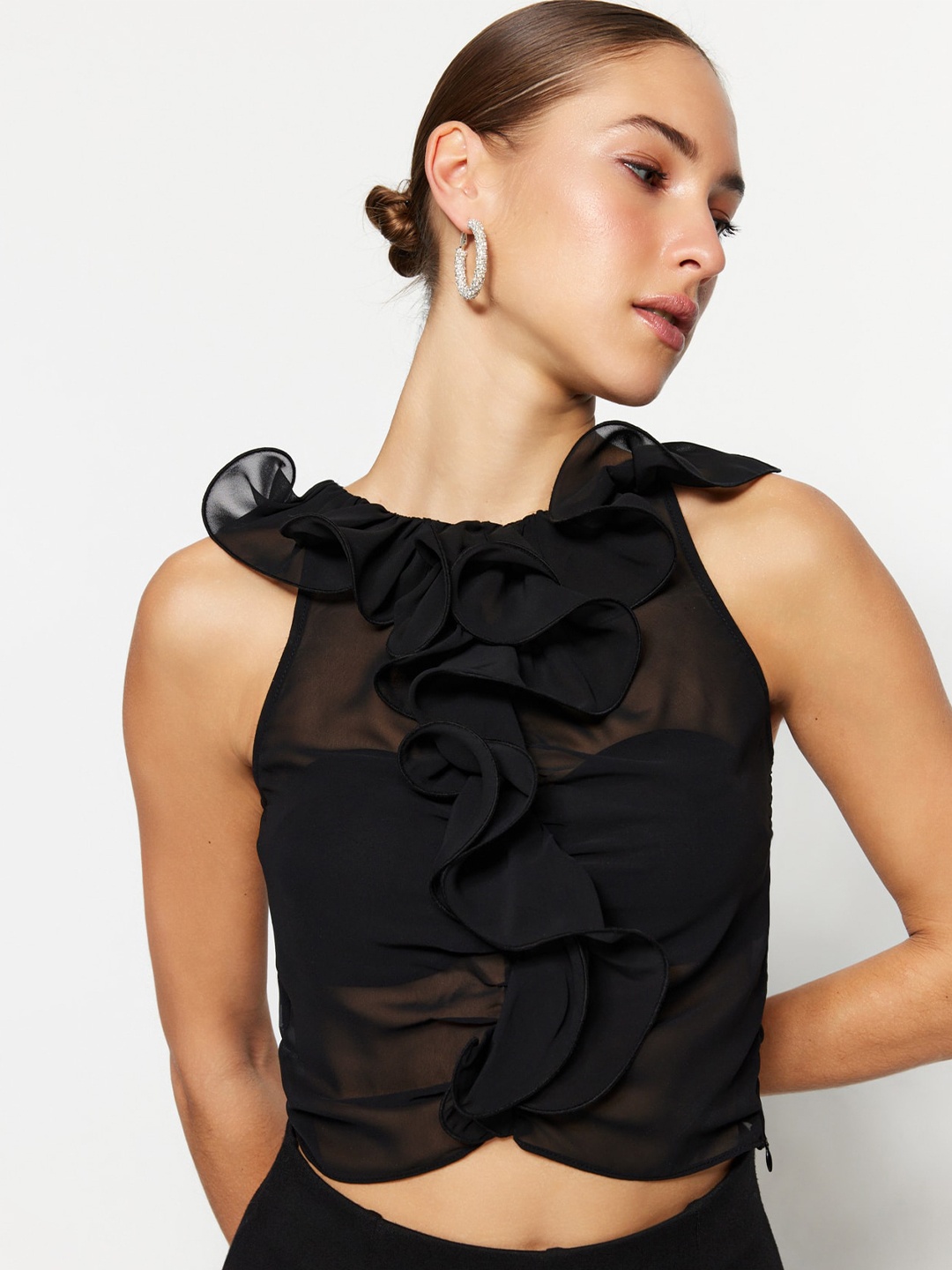 

Trendyol Sleeveless Ruffles Crop Top, Black