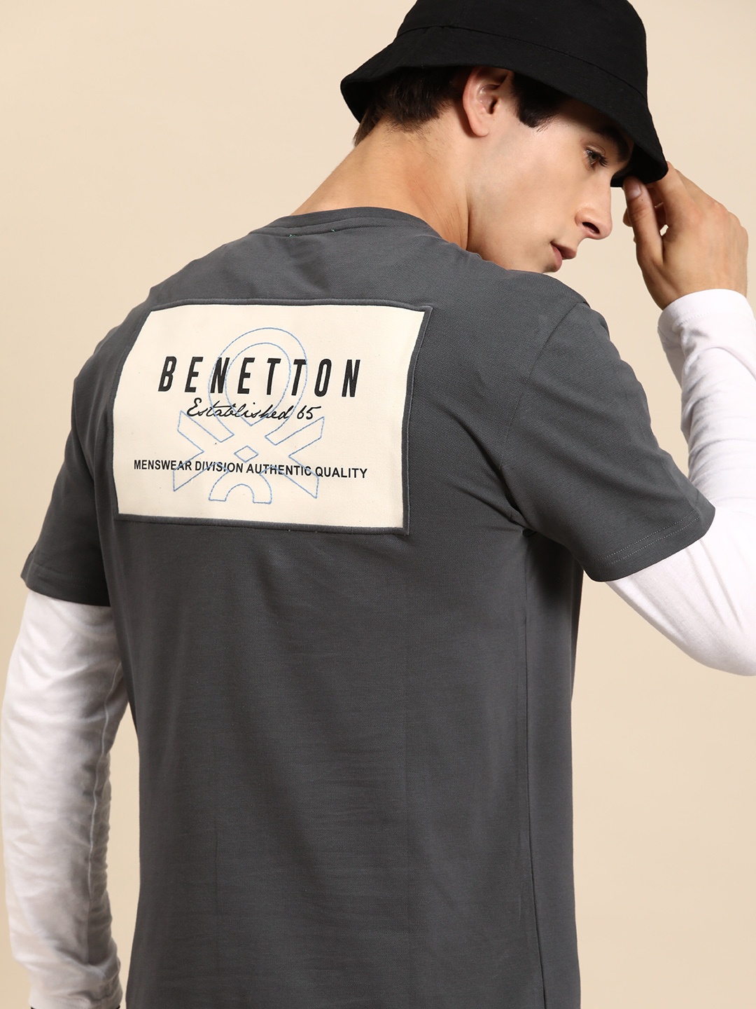 

United Colors of Benetton Applique Relaxed T-shirt, Charcoal