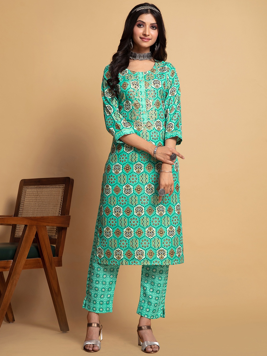 

Sangria Women Ethnic Motif-Printed Linen Straight Kurta With Trouser, Turquoise blue