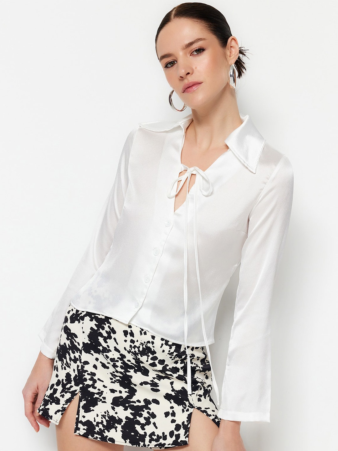 

Trendyol Floral Printed Casual Shirt, White