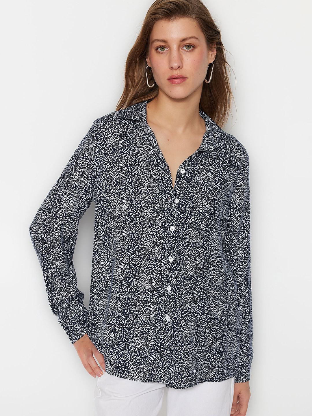 

Trendyol Floral Printed Casual Shirt, Navy blue