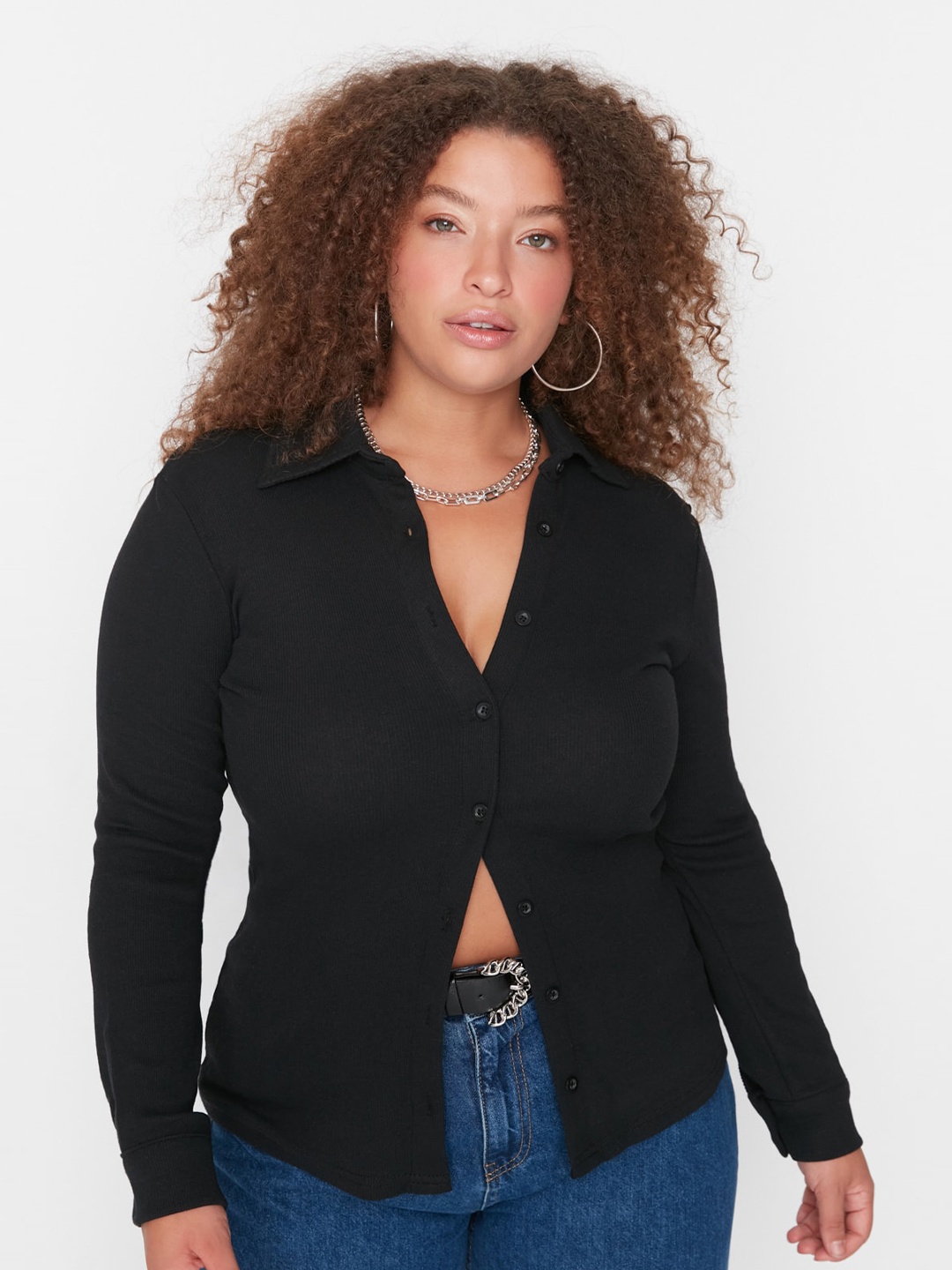 

Trendyol Plus Size Spread Collar Casual Shirt, Black