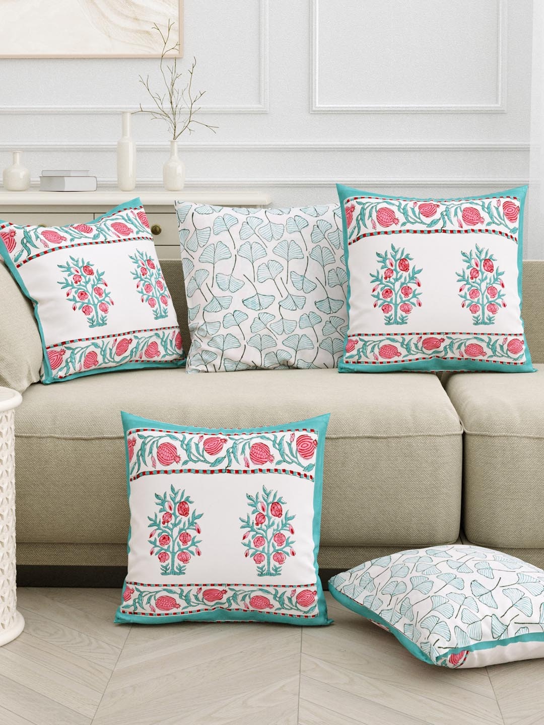 

Sangria Green & White 5 Pieces Printed Pure Cotton Cushion Covers