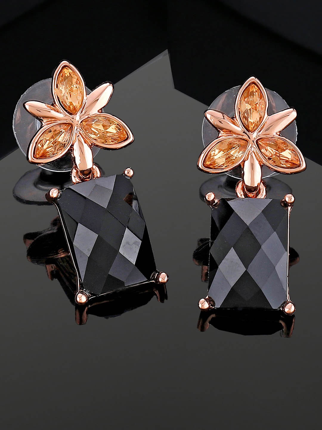 

Estele Rose Gold Plated Studs Earrings