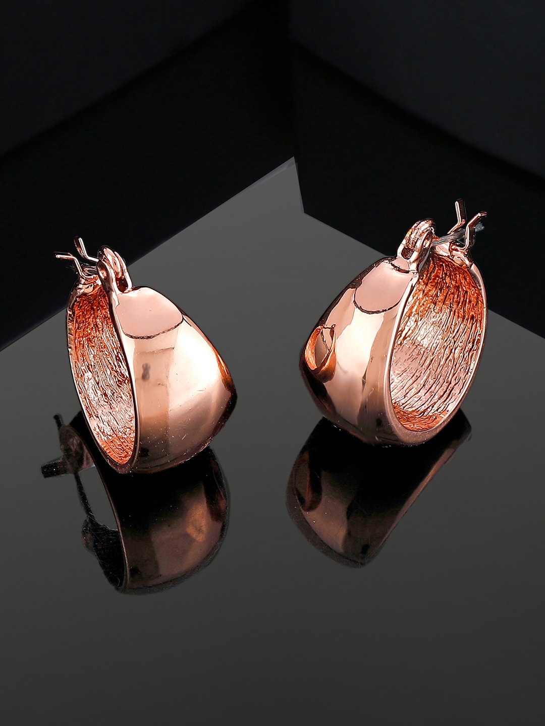 

Estele Rose Gold Circular Hoop Earrings