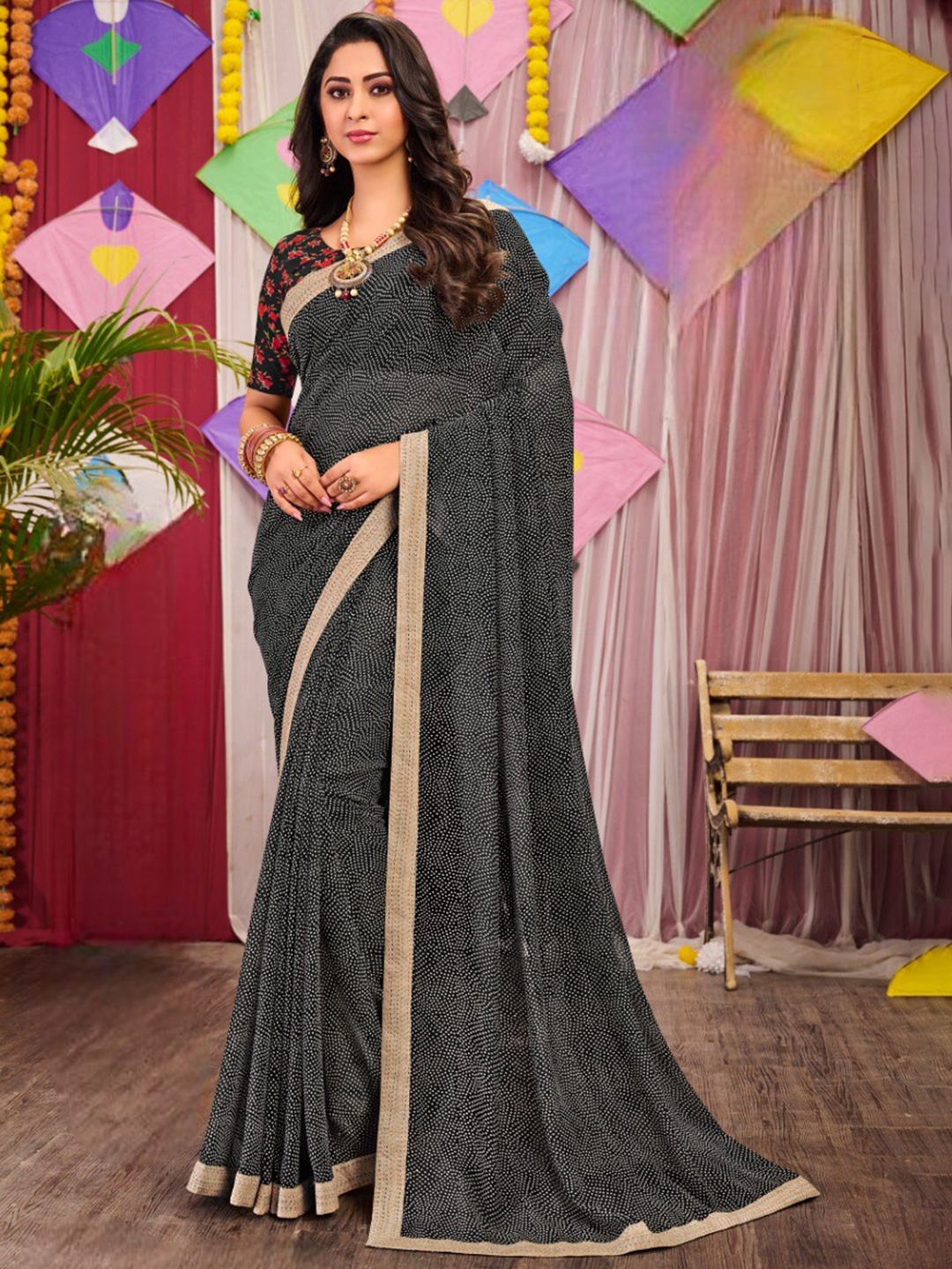 

Laxmipati Polka Dot Printed Saree, Black