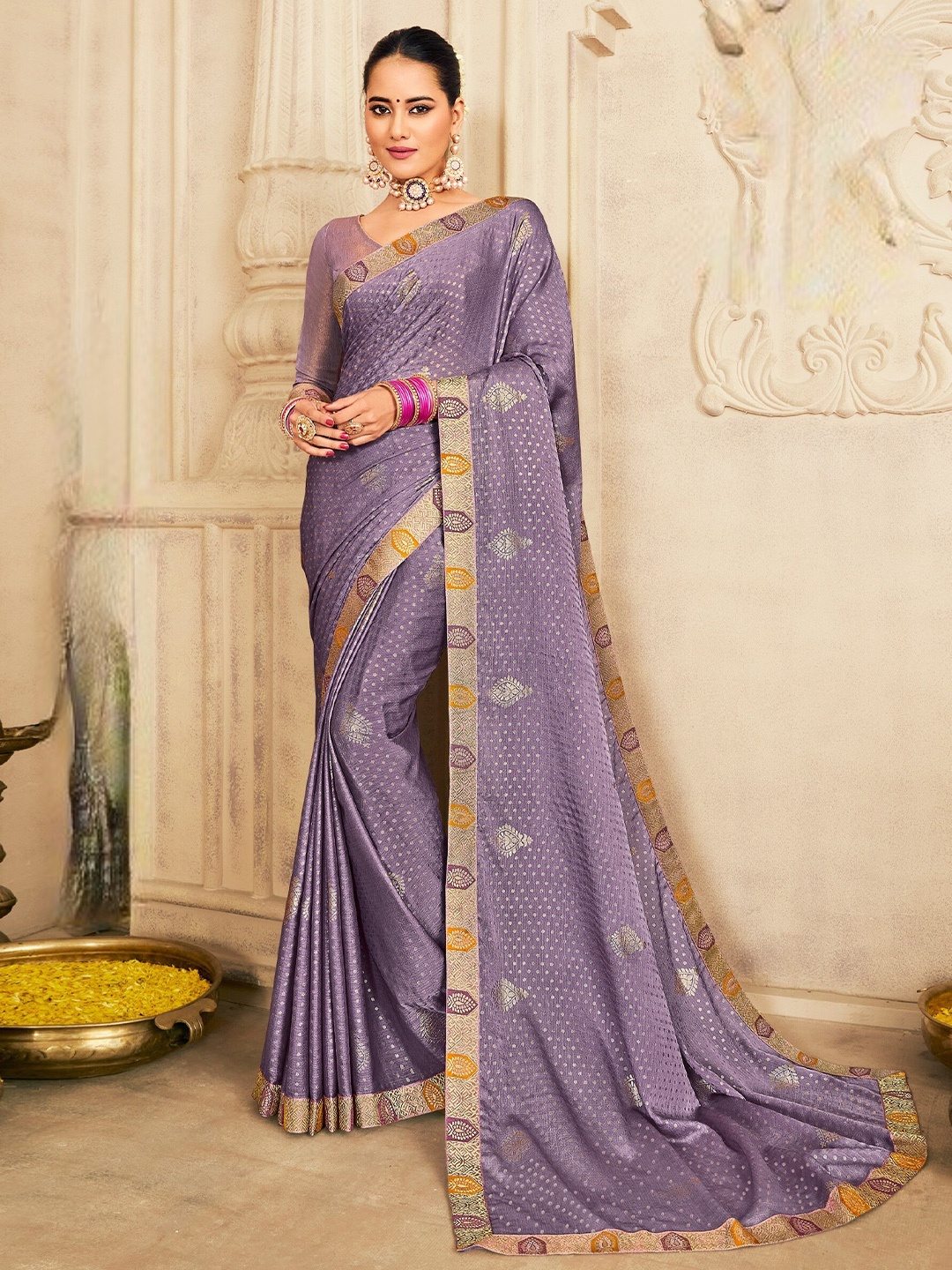

Laxmipati Geometric Woven Design Saree, Lavender