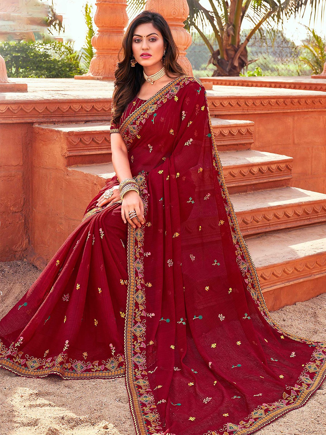 

Laxmipati Floral Embroidered Poly Chiffon Saree, Maroon