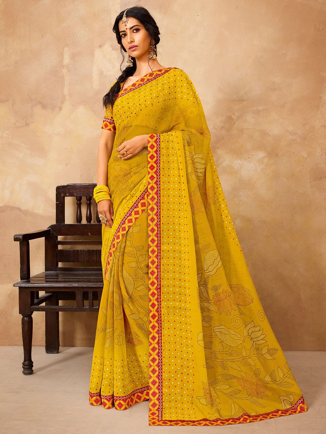 

Laxmipati Ethnic Motifs Printed Saree, Mustard