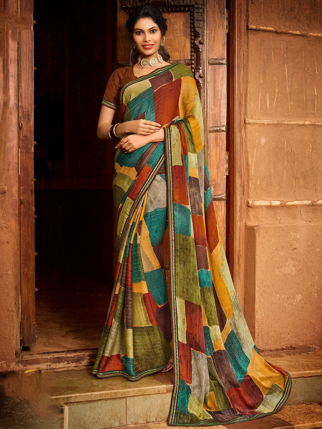 

Laxmipati Geometric Printed Saree, Green
