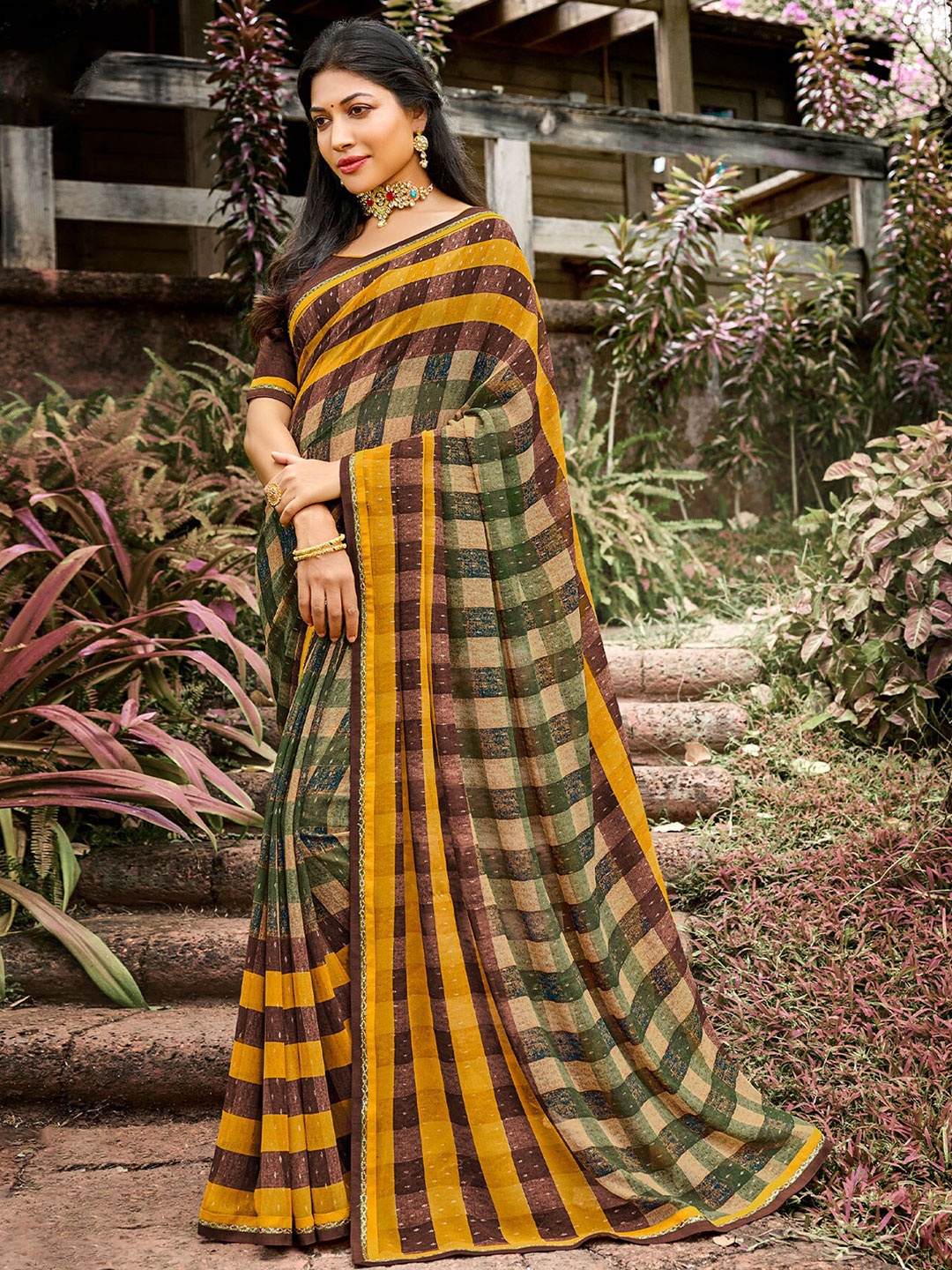 

Laxmipati Checked Embellished Saree, Olive