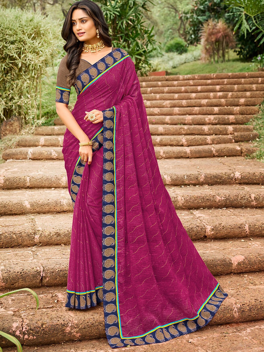 

Laxmipati Abstract Printed Saree, Pink