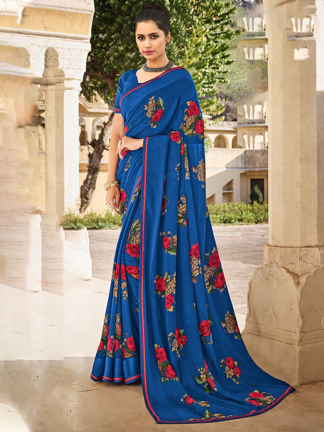 

Laxmipati Floral Printed Saree, Blue