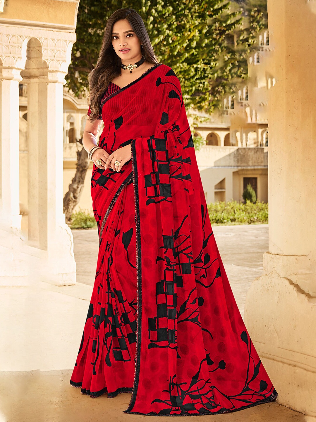 

Laxmipati Abstract Printed Sequinned Saree, Red