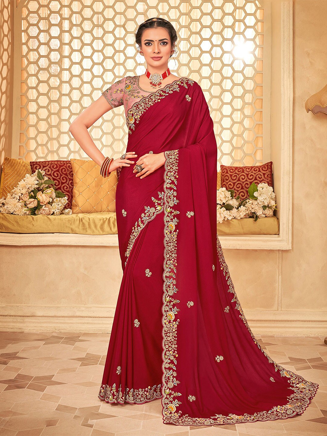 

Laxmipati Floral Embroidered Saree, Maroon