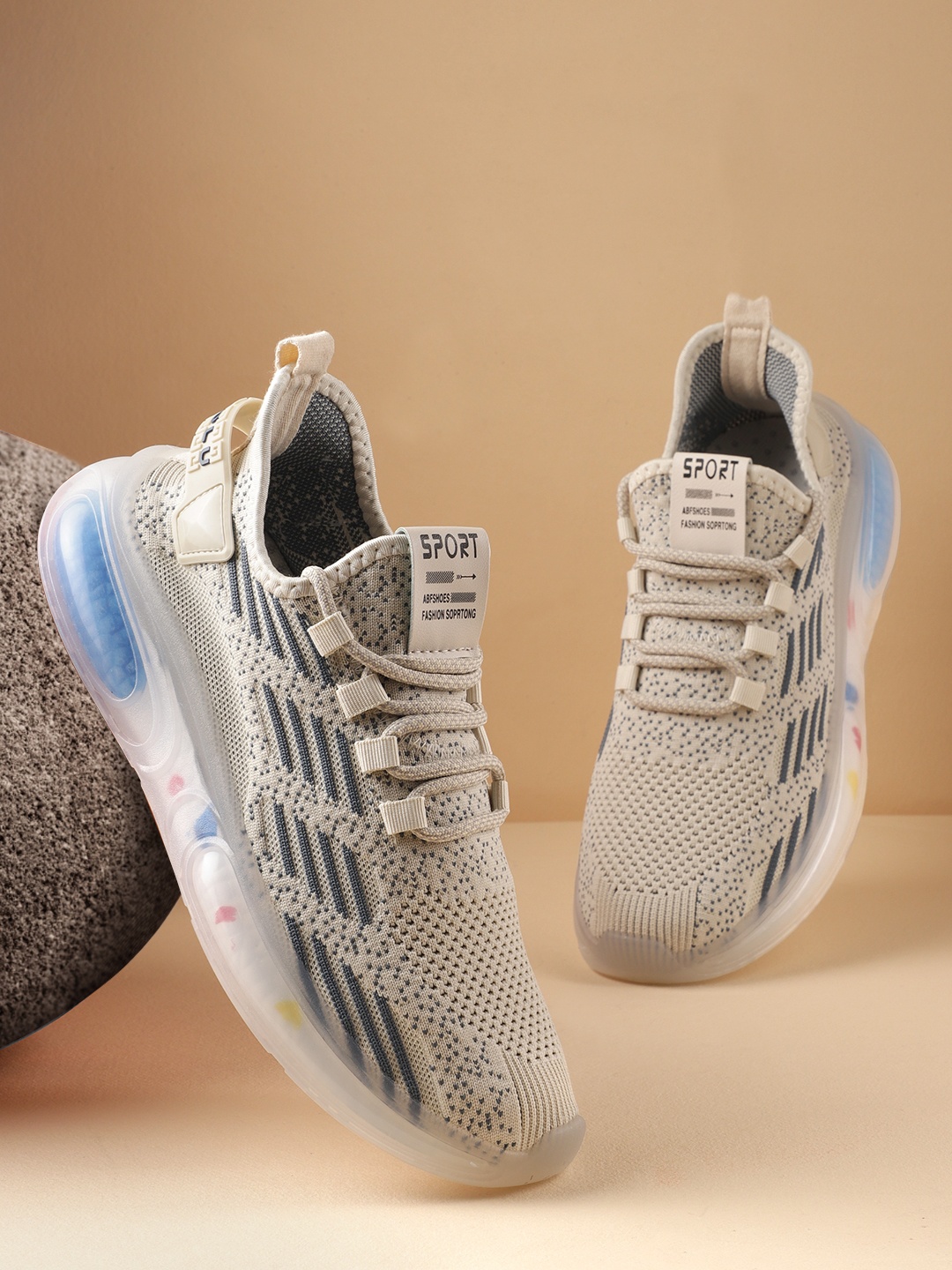 

The Roadster Lifestyle Co. Men Woven Design Sneakers, Off white