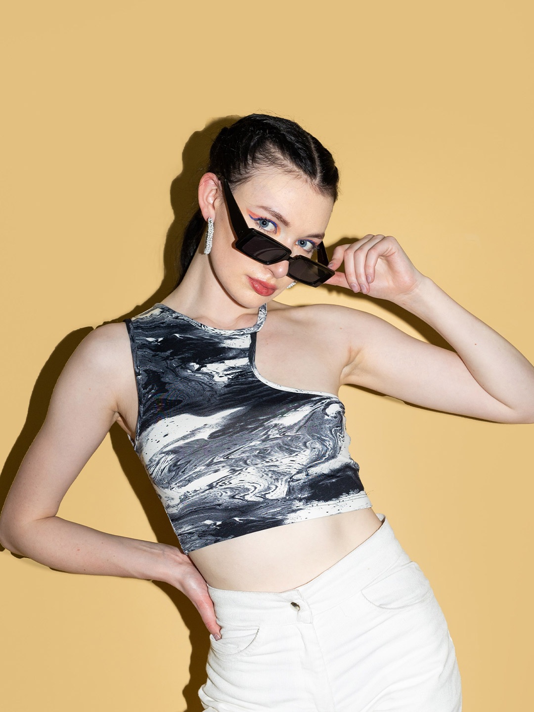 

Stylecast X Hersheinbox Abstract Printed Tank Top, Grey