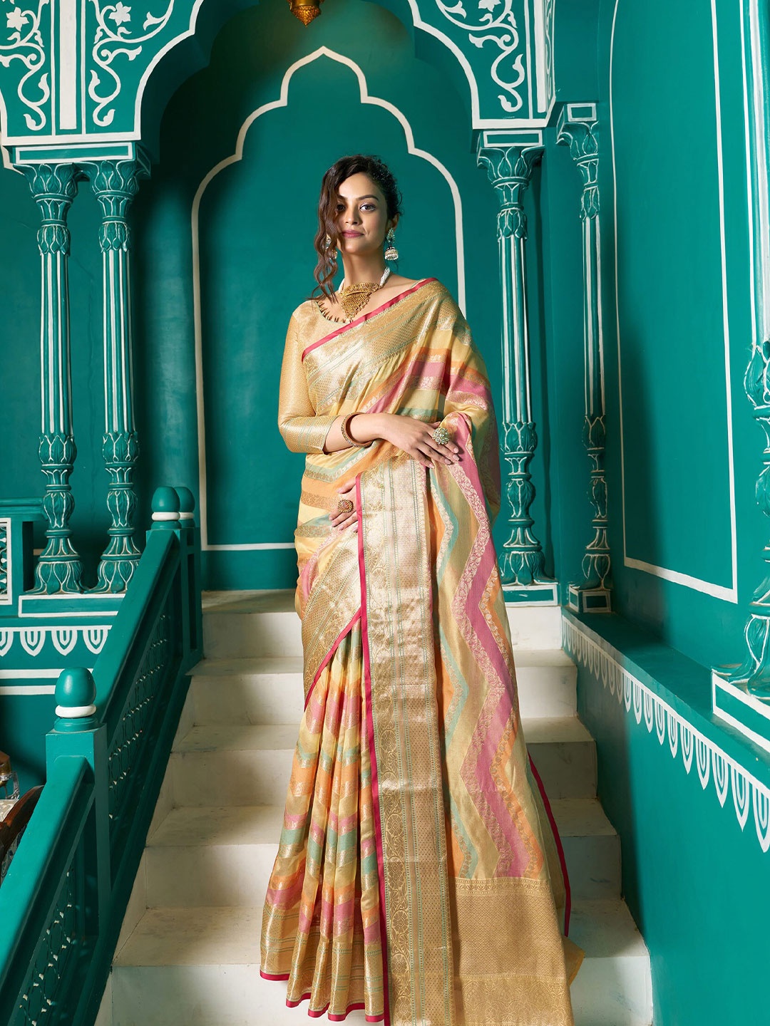 

elora Woven Design Zari Organza Banarasi Saree, Orange