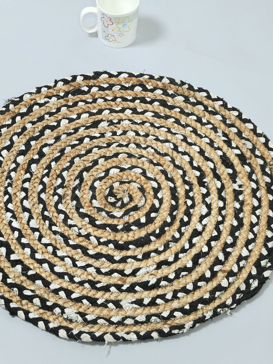 

HANDICRAFT PALACE Brown & White Braided Jute Cotton Round Carpet