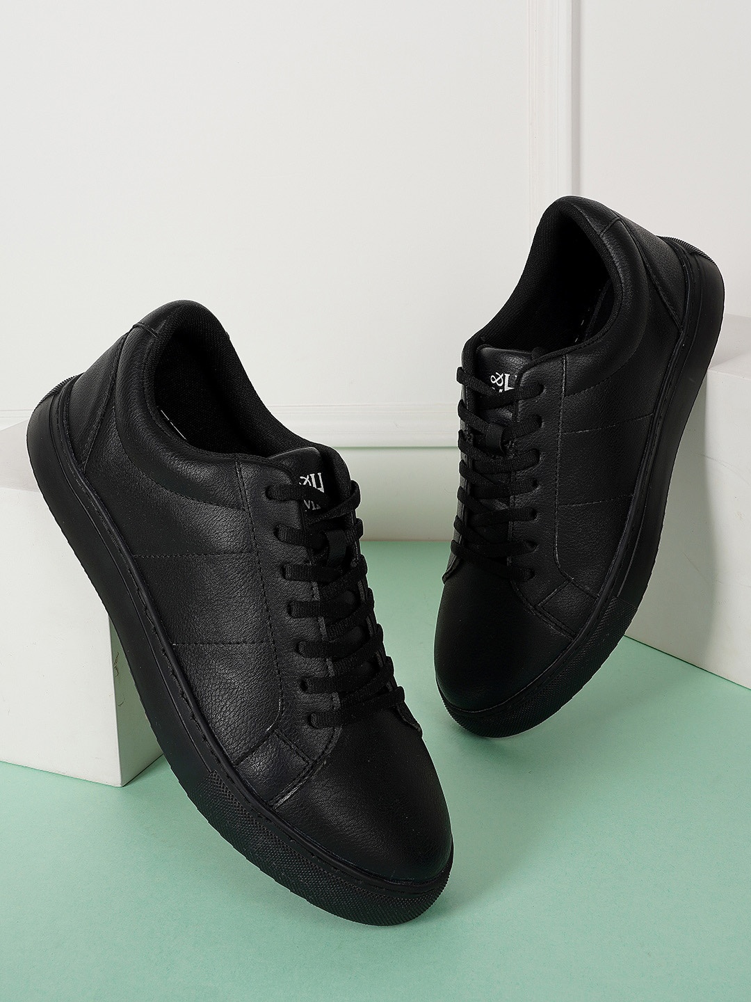 

Mast & Harbour Men Lace-Up PU Sneakers, Black