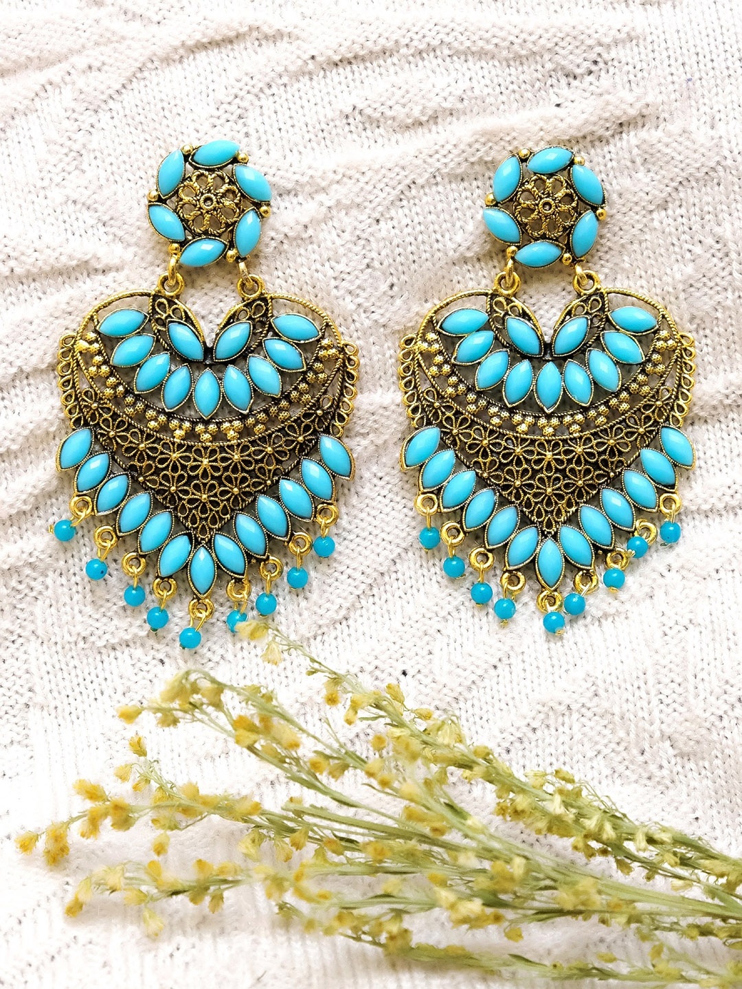 

Crunchy Fashion Gold-Plated Drop Earrings