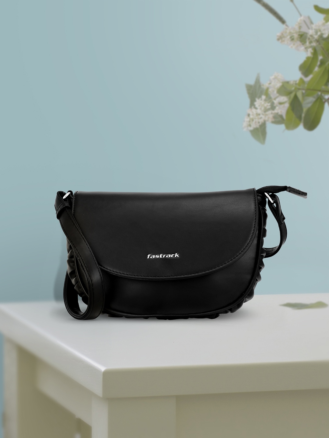 

Fastrack Half Moon Sling Bag, Black