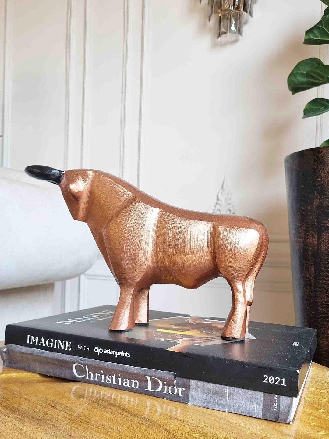 

Folkstorys Rose Gold-Toned Bull Shaped Metal Showpiece